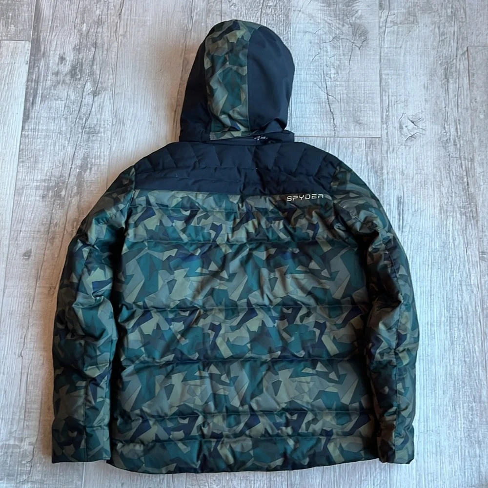 Spyder Clutch Ski Jacket Camo‎ Size 20